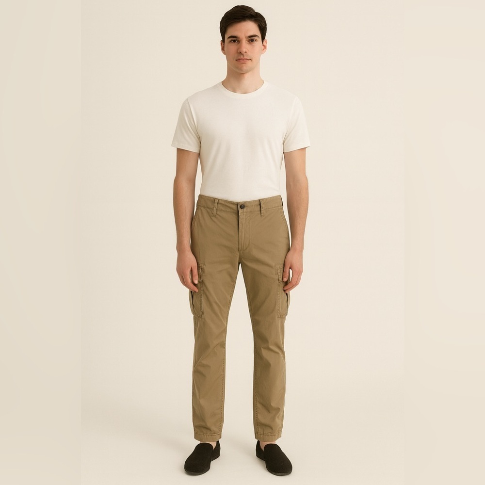 Old Navy Men's Khaki Cargo Pants